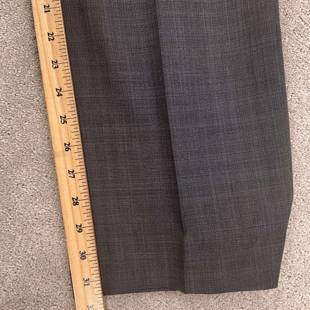 Tommy Hilfiger Suit Mens 46L 41W 31.5L Charcoal Gray Plaid Classic Neutral‎ Wool